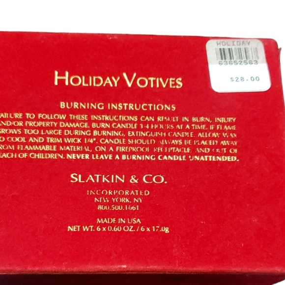 SLATKIN & CO Holiday Votives in Red Flocked Gift Box - Picture 2 of 8